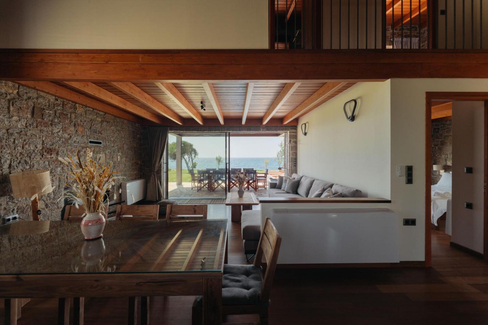 Real Life Homes Luxurious Seafront Villas Each With Their Own Private Pools Korakokhórion エクステリア 写真