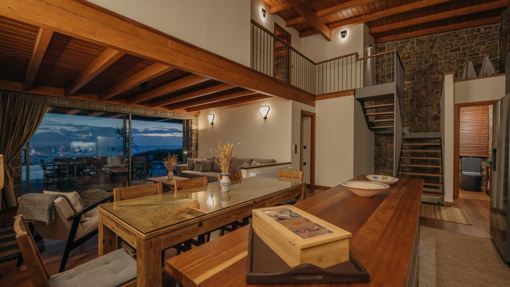 Real Life Homes Luxurious Seafront Villas Each With Their Own Private Pools Korakokhórion エクステリア 写真