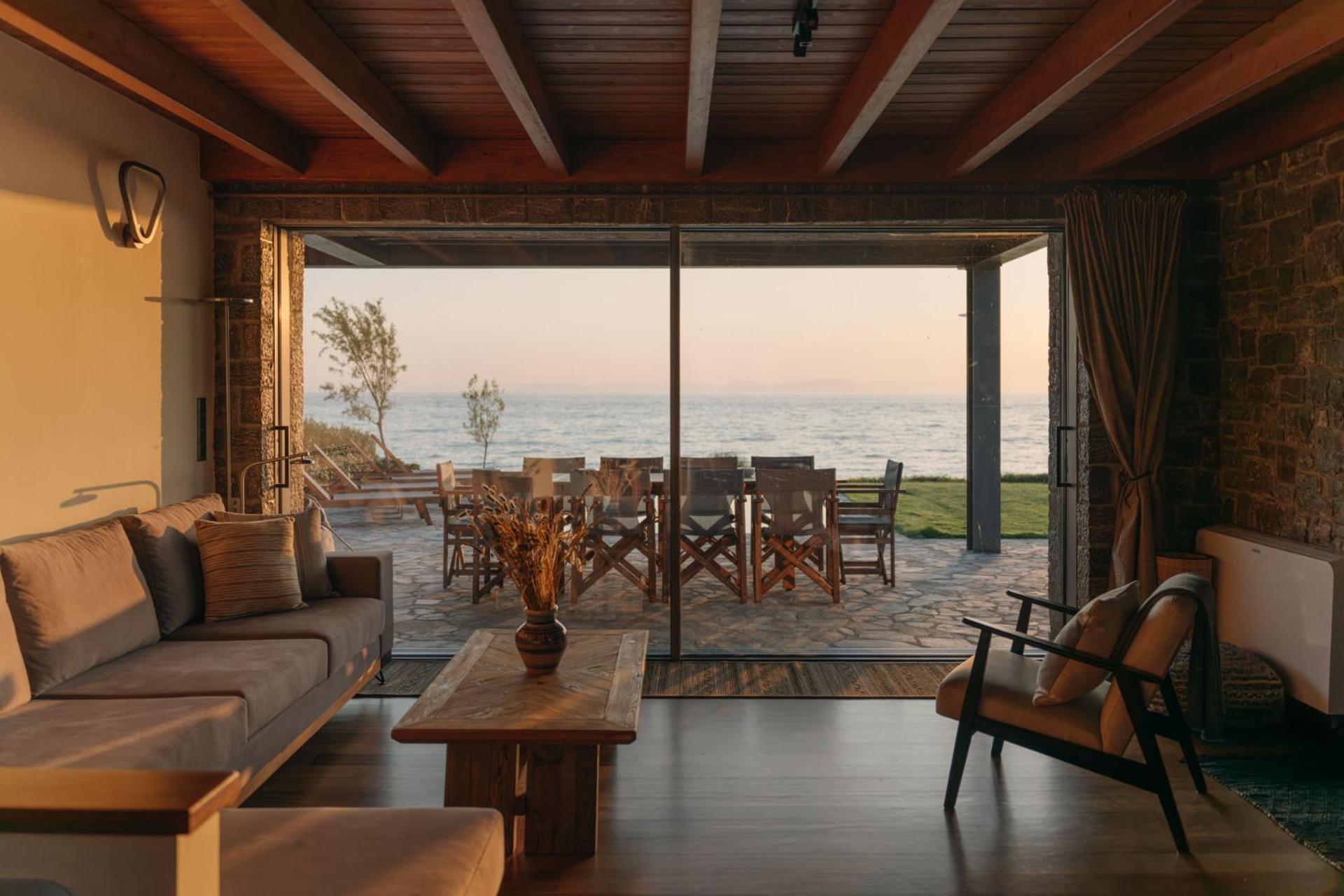 Real Life Homes Luxurious Seafront Villas Each With Their Own Private Pools Korakokhórion エクステリア 写真